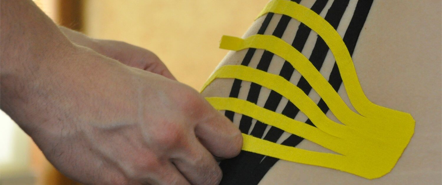 Prácticas de kinesiotape en Escuela Naturalmente